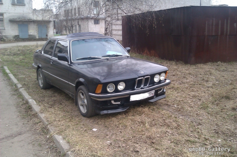 BMW 320I 1979 года выпуска