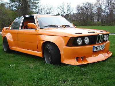 1982-323i-Widebody3.jpg